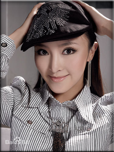 卢思思个人图册图片图集