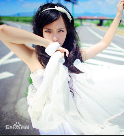 最优质卢思思精彩图册