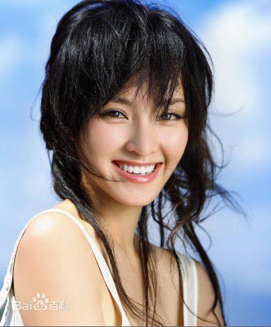 最优质卢思思精彩图册