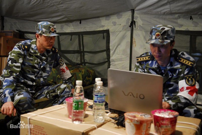 曹克难《前方后方》精选剧照