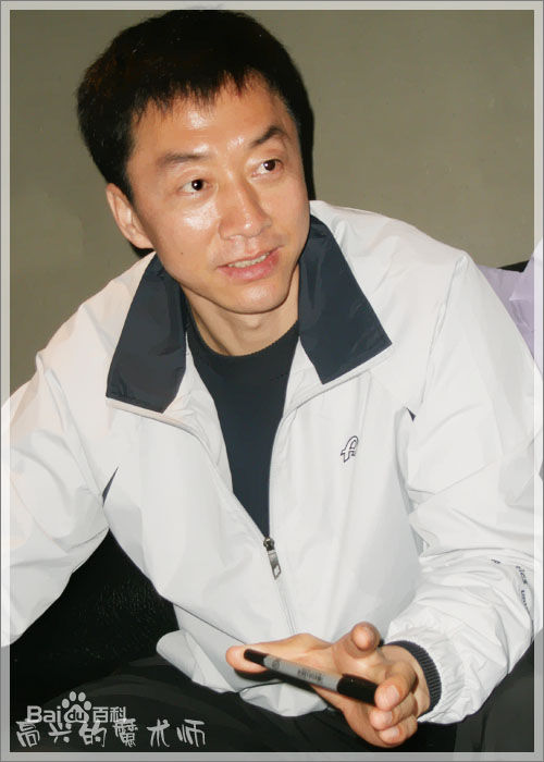 最全曹克难在《黑三角》新闻发布中的相册