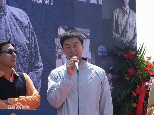 最全曹克难在《黑三角》新闻发布中的相册