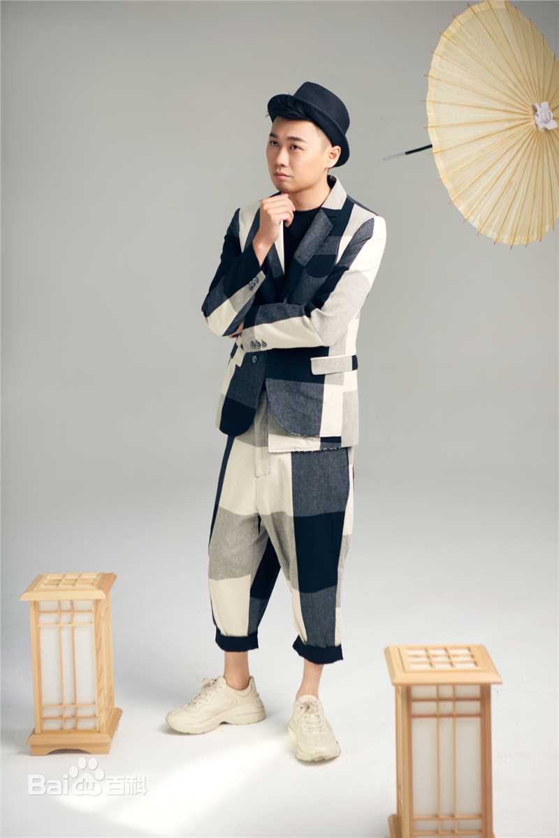 李林个人照片图片图集