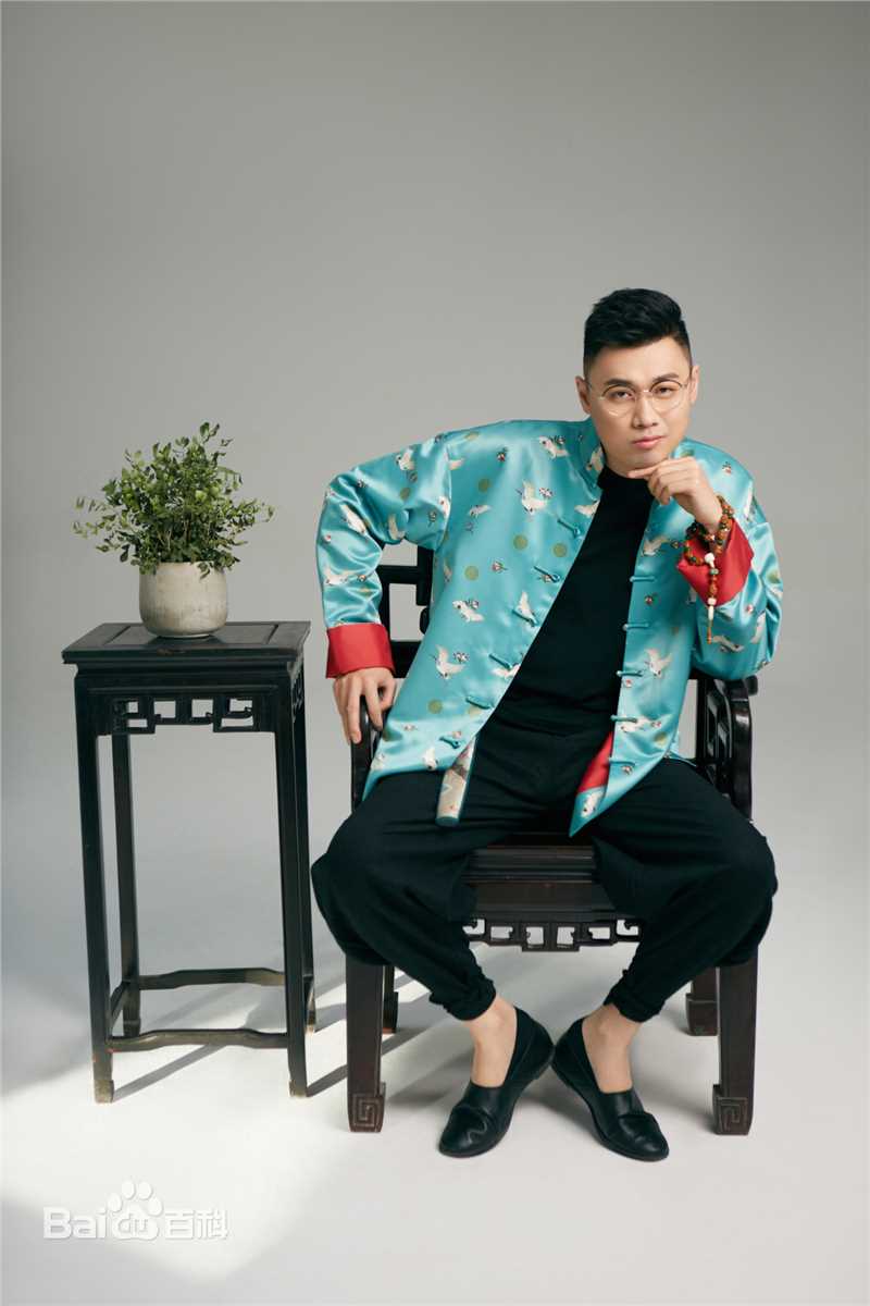 李林个人照片图片图集