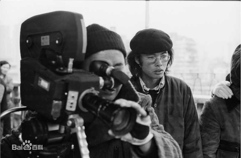 方育平(Allen Fong)工作照前后照片