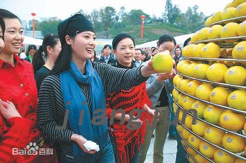 邓英生活照性感图片图集