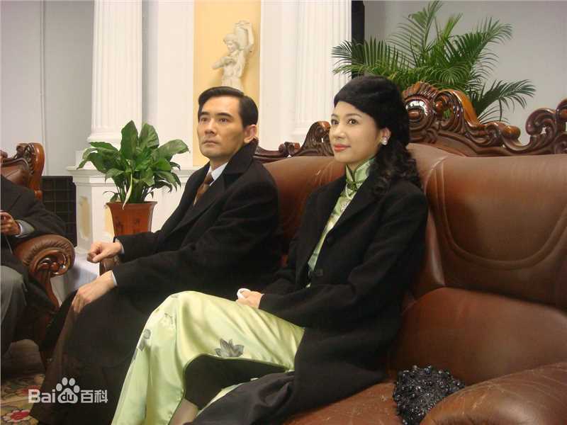 邓英生活照性感图片图集