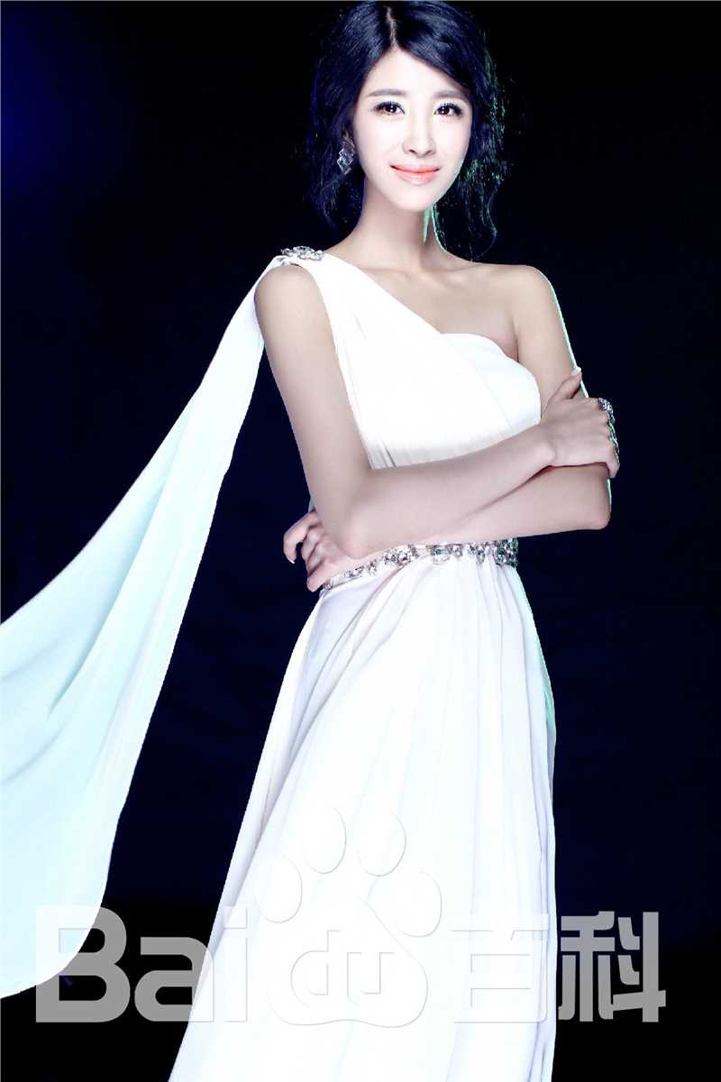 李凤鸣近照性感图片图集