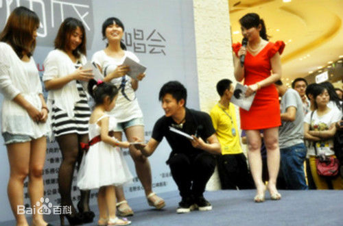 李炳辰(Leo)优质偶像歌友会壁纸壁纸