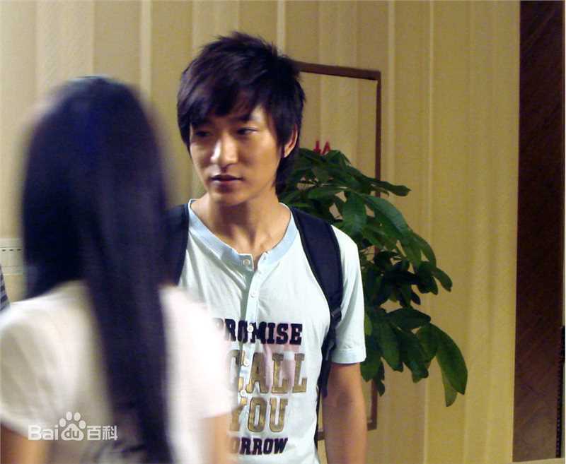 李炳辰(Leo)电影《功夫好男儿》精选海报图册