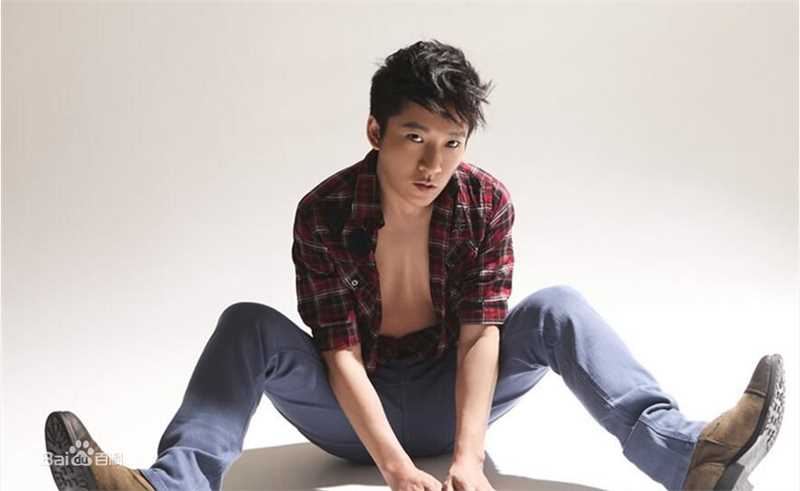 高清李炳辰(Leo)图片