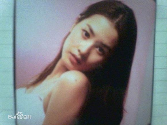 李多海(/Lee Da Hae/Cherry/Olivia)早年照性感图片图集