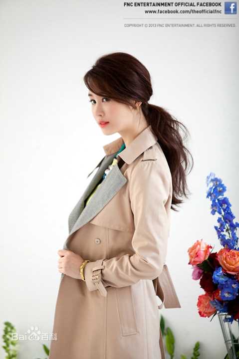 李多海(/Lee Da Hae/Cherry/Olivia)画册前后照片