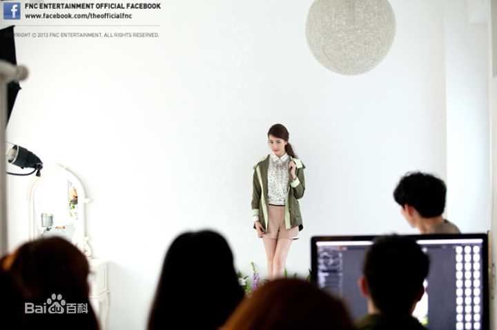 李多海(/Lee Da Hae/Cherry/Olivia)画册前后照片