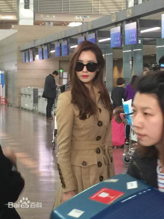 李多海(/Lee Da Hae/Cherry/Olivia)生活中的性感图片图集