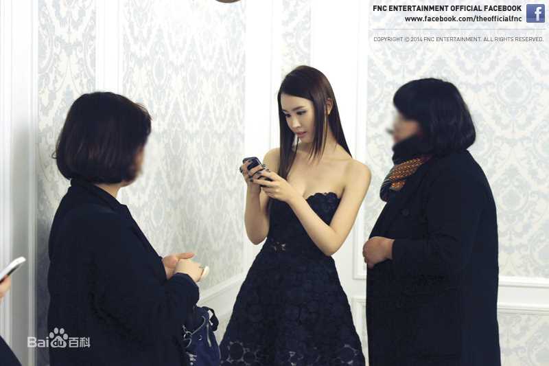 李多海(/Lee Da Hae/Cherry/Olivia)生活中的性感图片图集