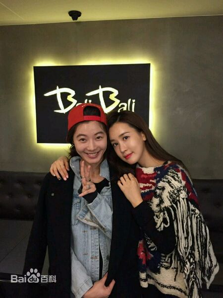 李多海(/Lee Da Hae/Cherry/Olivia)与好友们图片图册