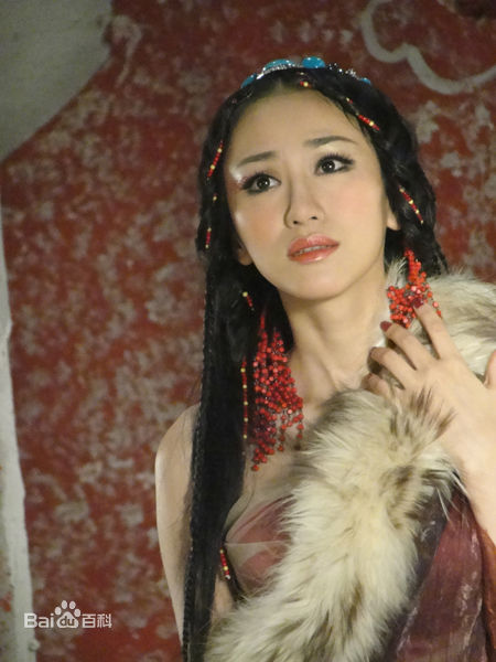 朱子岩艺术照性感图片图集