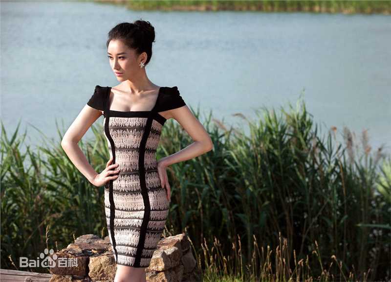 朱子岩前后照片