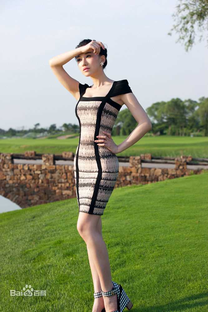 朱子岩前后照片