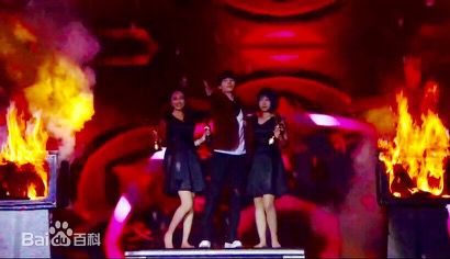 陈奕天(Eachen)舞台演出前后照片