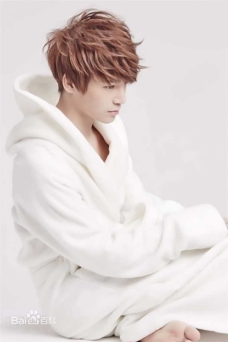 陈奕天(Eachen)请你吃大餐图册