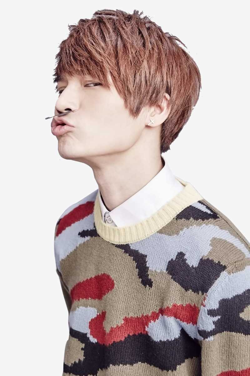 陈奕天(Eachen)形象照前后照片