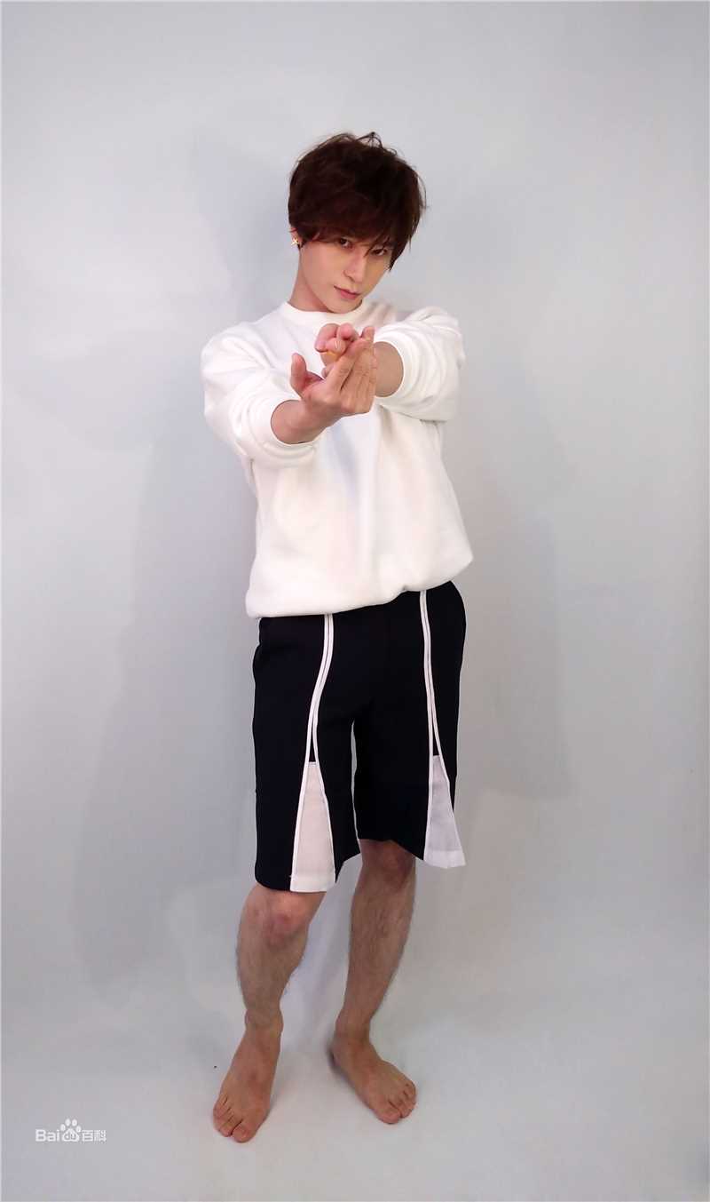 陈奕天(Eachen)最全II相册