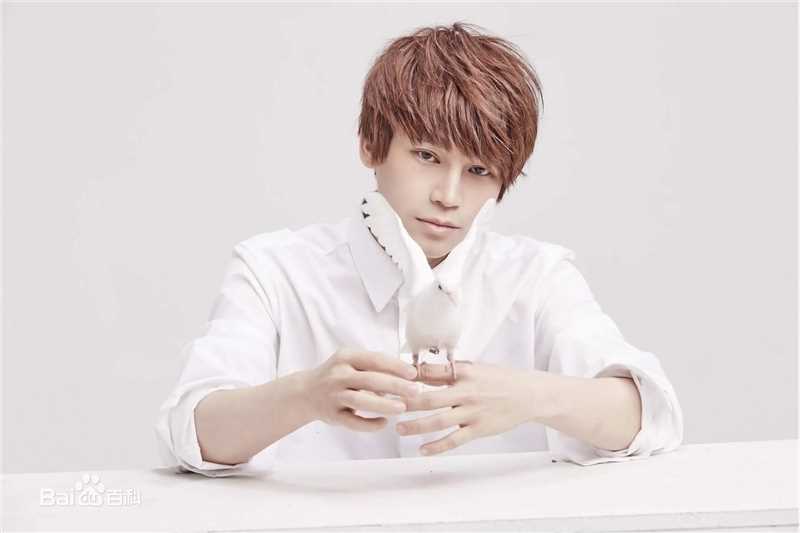 陈奕天(Eachen)最全III壁纸