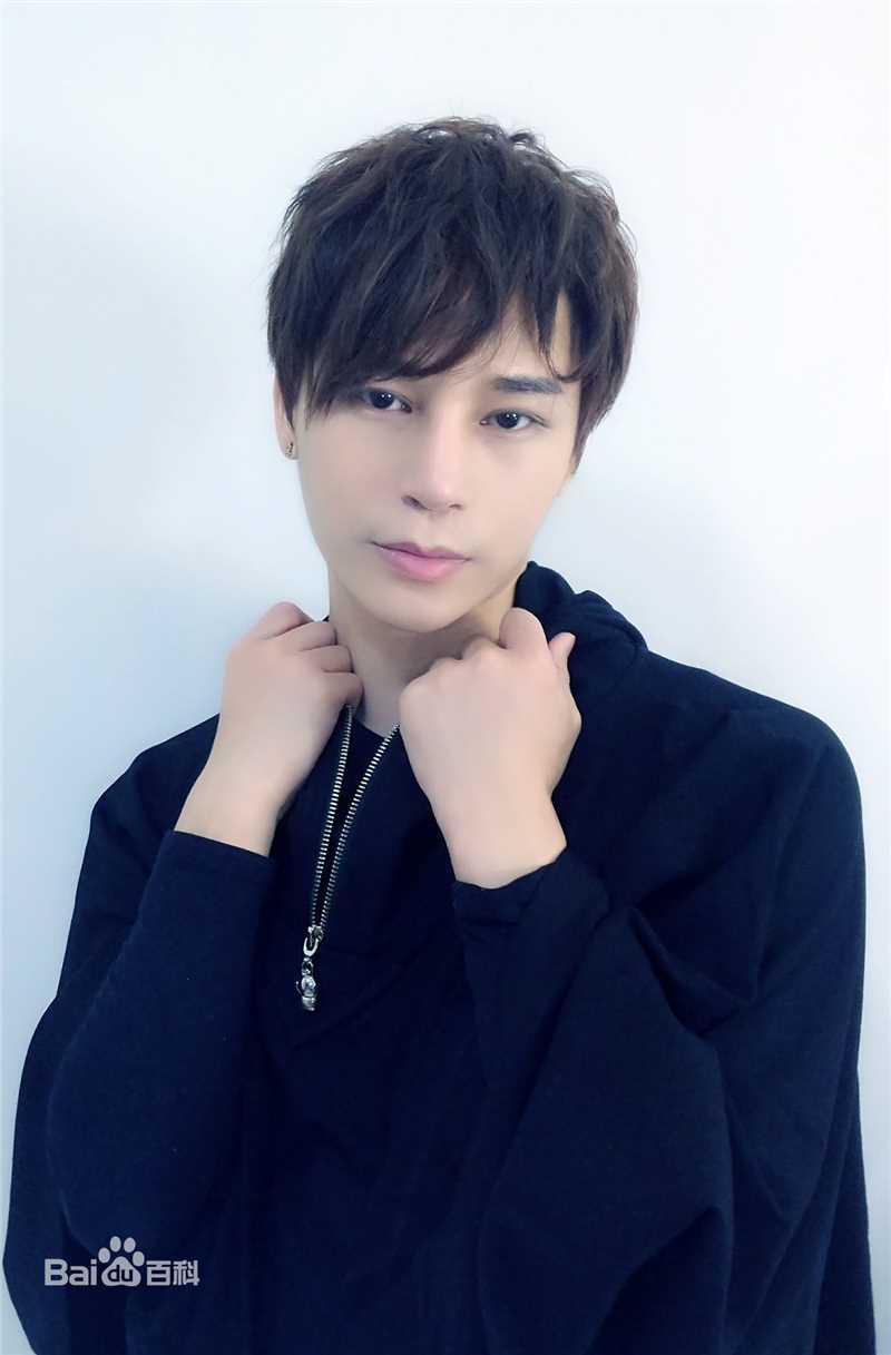 陈奕天(Eachen)精选披肩图册