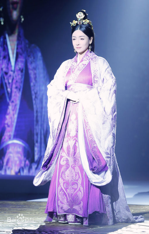 何彦霓《凤凰无双》最全剧照