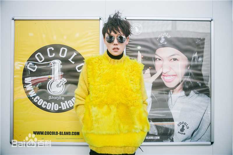 刘维(Julius)日本街拍素颜照相册