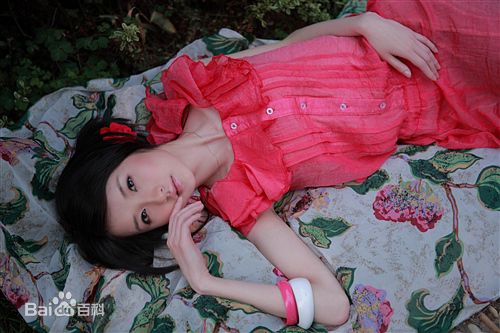 王诗蒙最新 图集