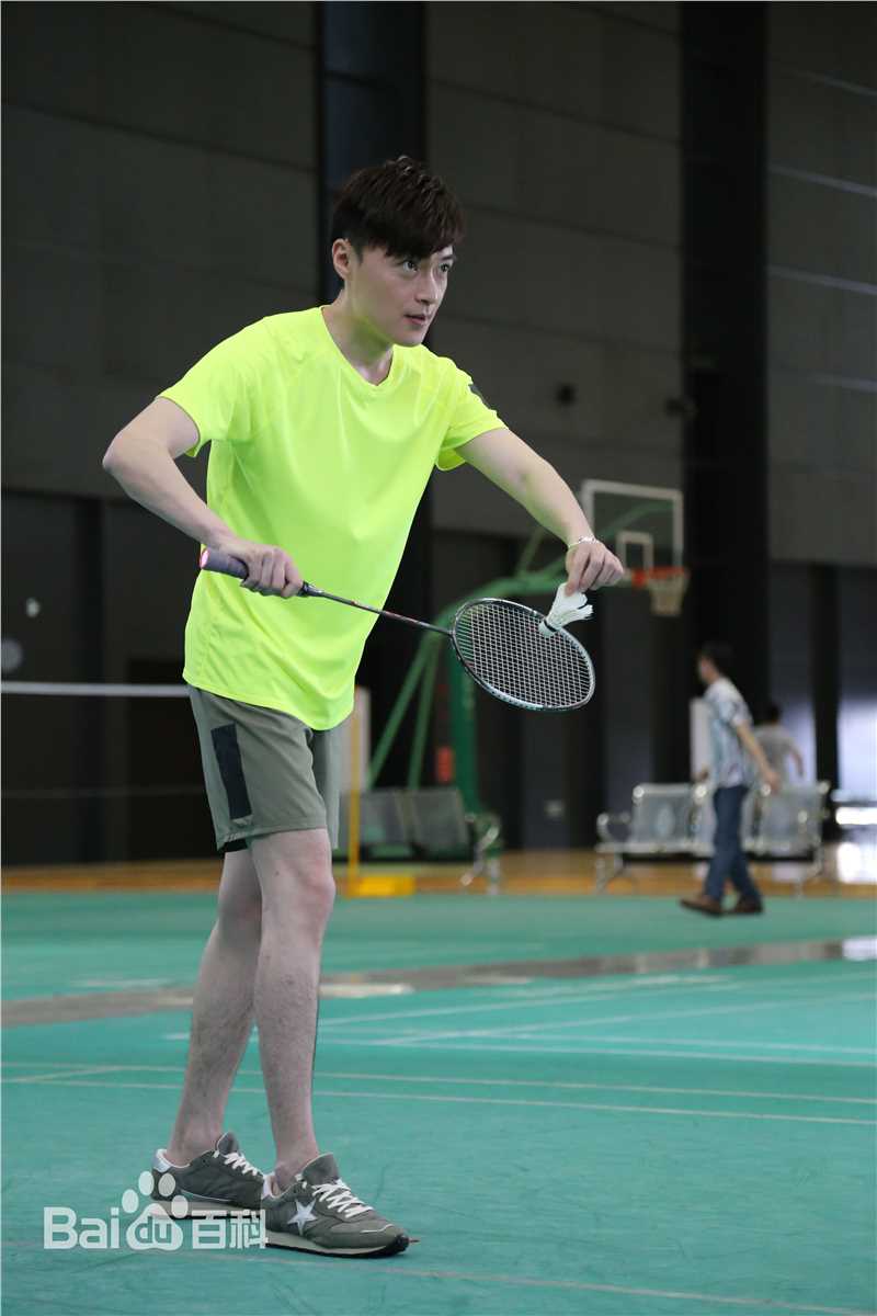 纪宁(JiNing)《别让爱你的人等太久》精选剧照