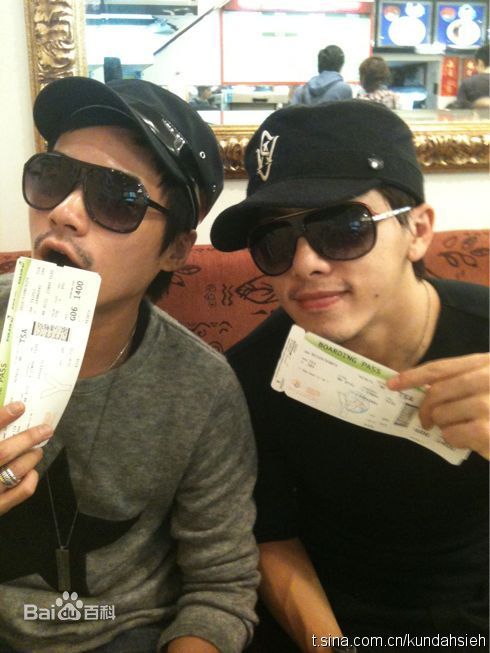 谢坤达(Ken)坤达和朋友生活照相册