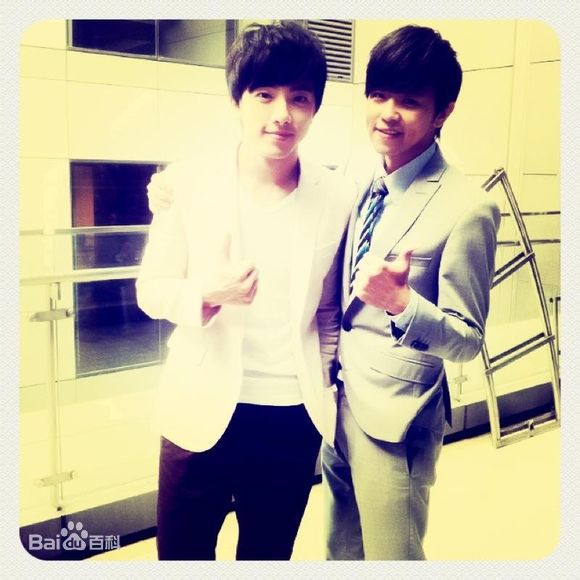 谢坤达(Ken)坤达和朋友生活照相册