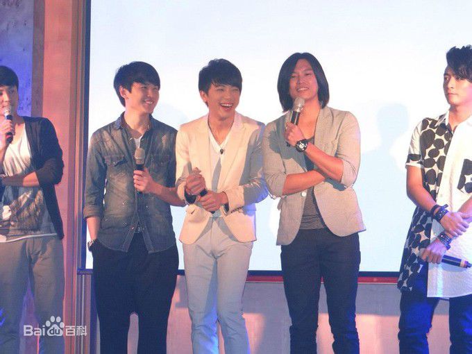 谢坤达(Ken)坤小达性感图片图集