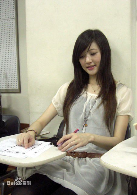 林逸欣(Shara Lin)生活照壁纸壁纸