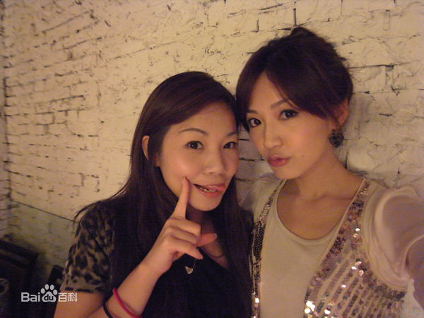 王怡仁生活照图片图集