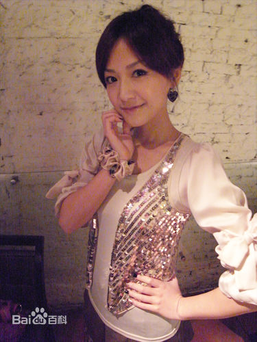 王怡仁生活照图片图集