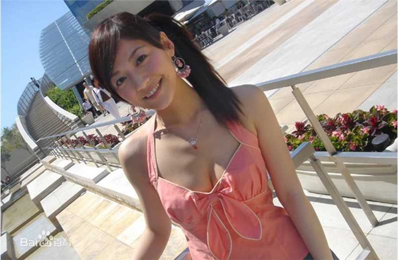 最新王怡仁精彩图册