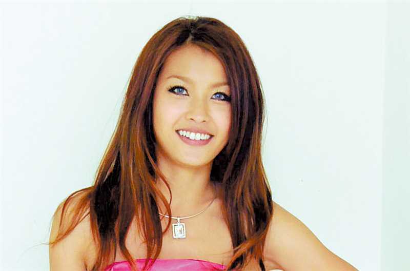 最新黄瑜娴(Kelly)壁纸