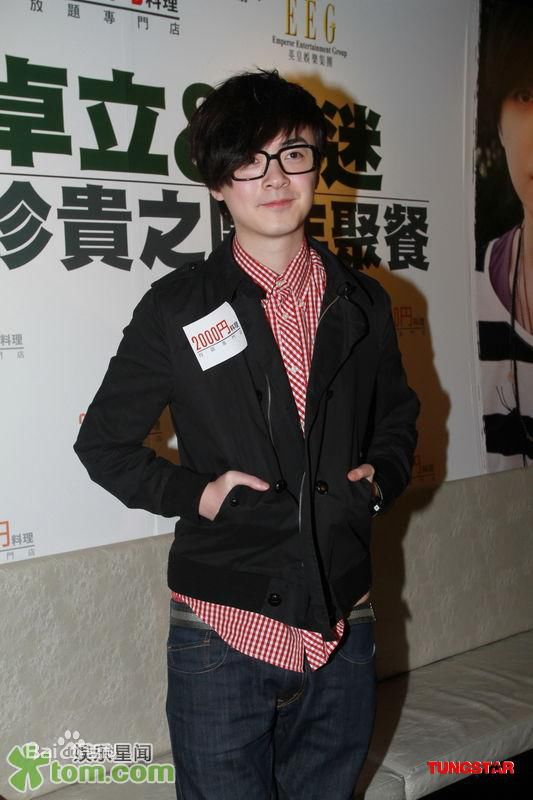 洪卓立(Ken Hung ，Hung Cheuk Lap)2011年新闻图素颜照壁纸