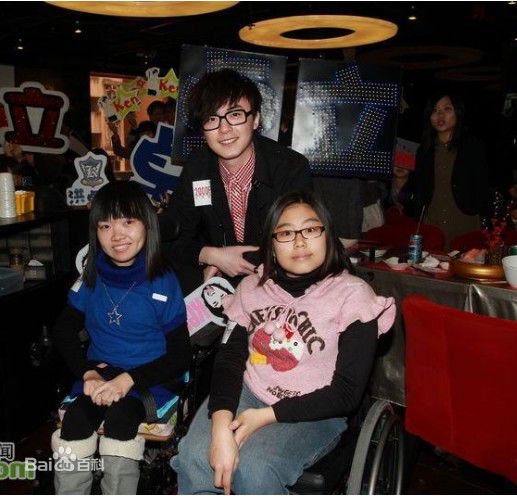 洪卓立(Ken Hung ，Hung Cheuk Lap)2011年新闻图素颜照壁纸