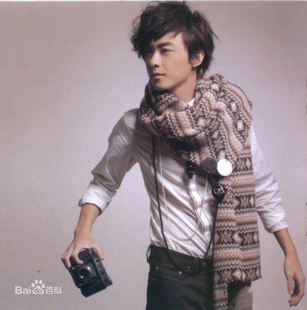 洪卓立(Ken Hung ，Hung Cheuk Lap)唱片内页生活照