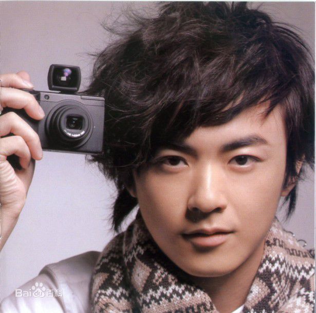 洪卓立(Ken Hung ，Hung Cheuk Lap)唱片内页生活照