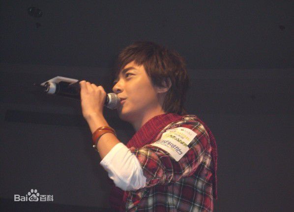 洪卓立(Ken Hung ，Hung Cheuk Lap)活动图素颜照相册