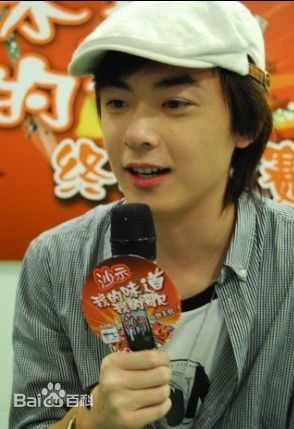 洪卓立(Ken Hung ，Hung Cheuk Lap)活动图素颜照相册