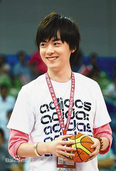 洪卓立(Ken Hung ，Hung Cheuk Lap)活动图素颜照相册