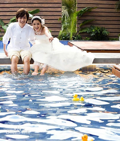 洪卓立(Ken Hung ，Hung Cheuk Lap)与阿SA婚纱图片图集